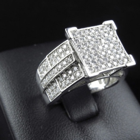 Jewelry - GENUINE SILVER WHITE SAPPHIRE RING